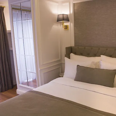 Mina - Special Category 4* Istanbul