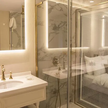 Mina - Special Category Istanbul