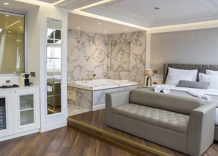 ミナ スペシャル カテゴリー