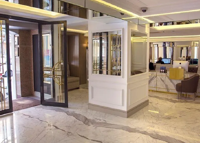 ミナ スペシャル カテゴリー 4*