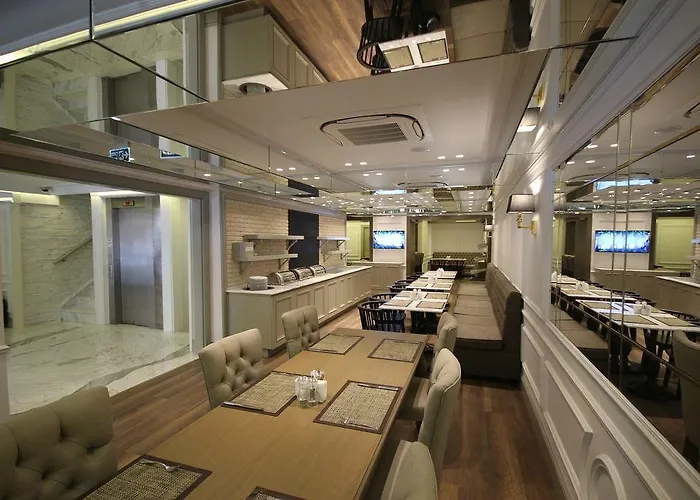 ミナ スペシャル カテゴリー ホテル 4*