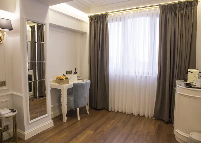 Hotel Mina - Special Category