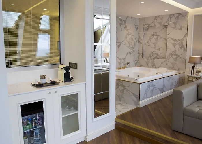 Mina - Special Category Istanboel